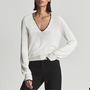 Reiss Talia White V-Neck Sweater with Black Trim Size Large